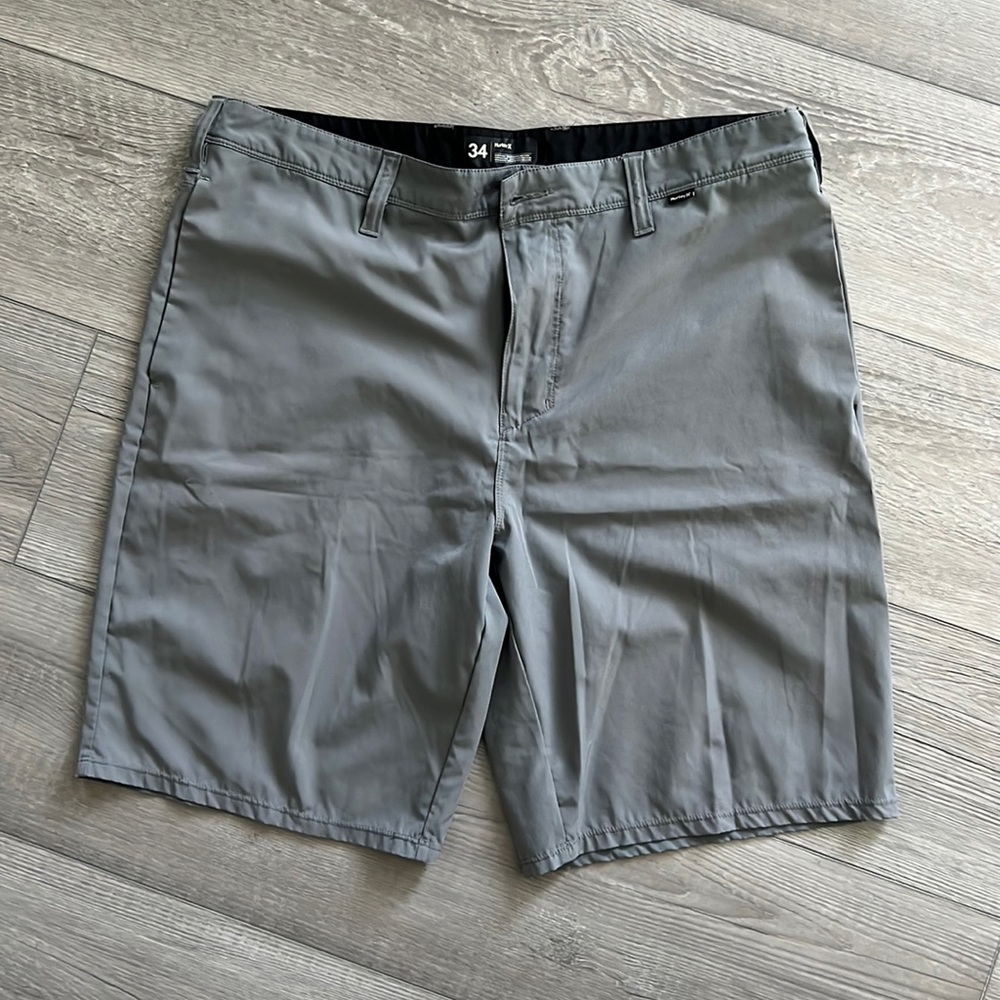 Men’s Hurley shorts